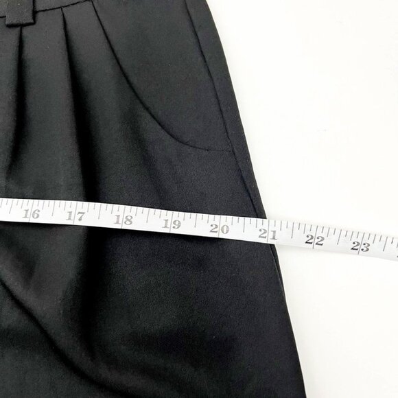 BCBGeneration Cropped Jogger Trouser. Black. Size 8 - Picture 10 of 15